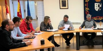 El Gobierno en minoría de CS, opción más probable para Doñinos