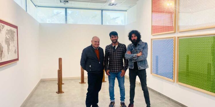 El artista Salim Malla expone su obra ‘Mobilis in mobile’ en la Sala Miguel Delibes
