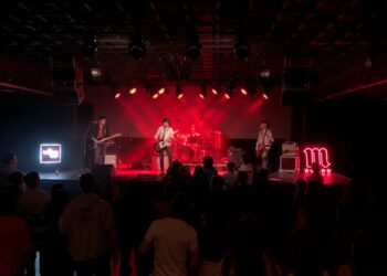 El Festival Ingrávido muestra su ‘tirón’ con la asistencia de las bandas más prometedoras del país