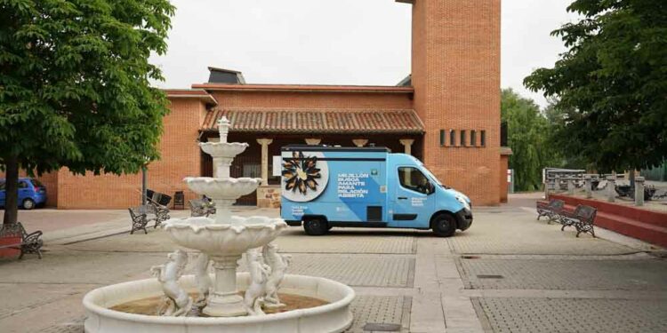 El marisco y los productos gallegos desembarcan en Santa Marta, Villamayor y Villares