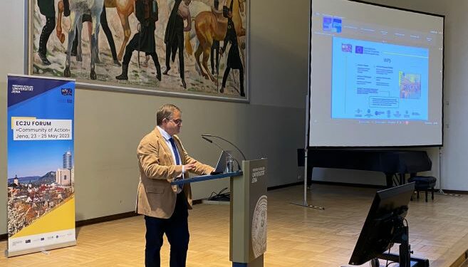Ricardo Rivero representa a la Universidad de Salamanca en el VI Foro EC2U de universidades europeas