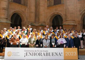 Graduación de los alumnos del Programa Interuniversitario de la Experiencia de la UPSA