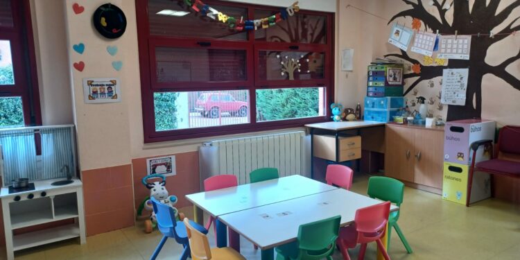 El Ayuntamiento aprueba un paquete de ayudas para las familias por 20.228 euros que supone un incremento del 35%