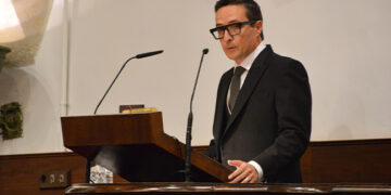 Juan Manuel Corchado nuevo miembro de la Real Academia de Medicina