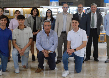 La USAL entrega las medallas a los vencedores de la fase local de la Olimpiada de Química