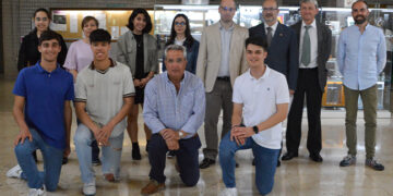 La USAL entrega las medallas a los vencedores de la fase local de la Olimpiada de Química
