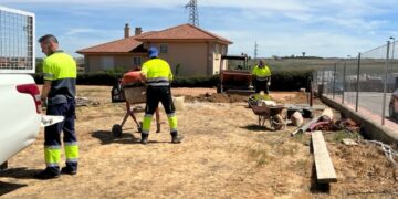 Aldeatejada estrena el primer parque canino del municipio, ubicado en El Soto