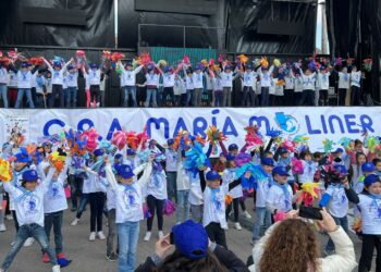 Vuelve el ‘Danzar de los Danzares’: El festival del reencuentro llena Castellanos de música y bailes