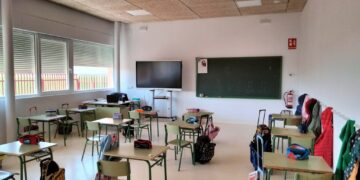 Los escolares del CRA Domingo de Guzmán de Doñinos estrenan las tres nuevas aulas con las que se ha ampliado el colegio
