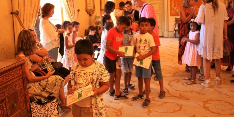 Ampusasa busca familias de acogida para que los niños saharauis disfruten este verano de unas ‘Vacaciones en Paz’