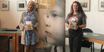 Villamayor entrega a Aerscyl los 1.373 euros recaudados en la paella solidaria de las fiestas