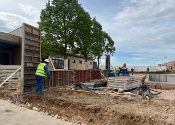 Villares abrirá la temporada de baño estival en las piscinas municipales a principios de julio