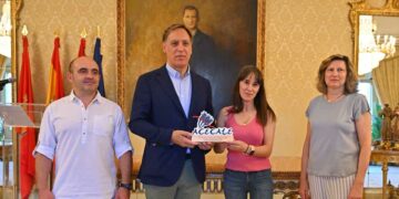 La Asociación Celicaca de Castilla y León reconoce la implicación del Ayuntamiento con el colectivo