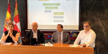 La Junta destina 790.000 euros al bono digital para facilitar el acceso a internet de alta velocidad a las personas vulnerables