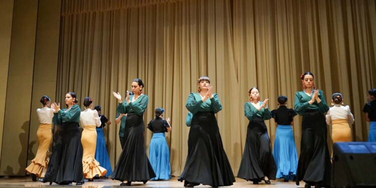 Música, ritmo y mucho arte en el festival ¡A Bailar! celebrado en los Padres Paúles