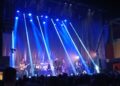 El rock de Mägo de Oz hace vibrar al público de Villares