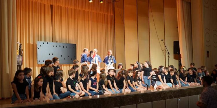 Una vuelta al mundo con las audiciones de la Escuela de Música y Danza