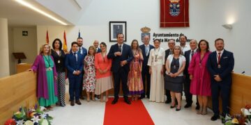 David Mingo toma posesión como alcalde prometiendo «ilusión a raudales para abordar proyectos como la mejora del agua y el desarrollo del polígono industrial»