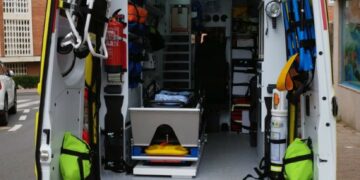 Una nueva ambulancia 24 horas dará servicio rápido y eficaz a la Zona Básica de Salud de Santa Marta