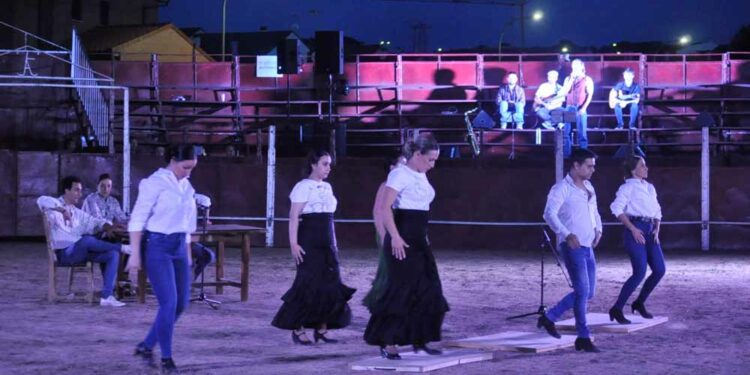 Danza, música, literatura y toros en la performance ‘Tauromaquia Lorquiana’