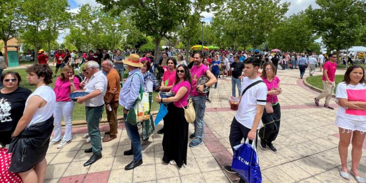 Más de 4.500 personas degustan la gran paella del alfoz en Cabrerizos
