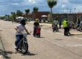 La II prueba de 1/4 de litro de motocicletas y ciclomotores clásicos de Doñinos reúne a una treintena de participantes