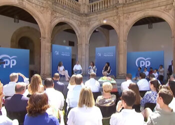 Nuñez Feijóo: «Se ha intentado hacer de la familia una cuestión política, señalar cuál es una buena familia o el mejor tipo de familia»