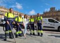 Novedosas mochilas de limpieza para acabar con los chicles del suelo y del mobiliario urbano