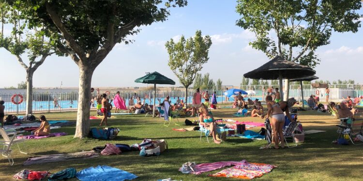 Villamayor abre mañana las piscinas con tres jornadas de puertas abiertas gratuitas