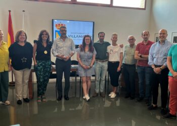 Aprobado el reparto de áreas y las retribuciones a los concejales de Villamayor para los próximos cuatro años