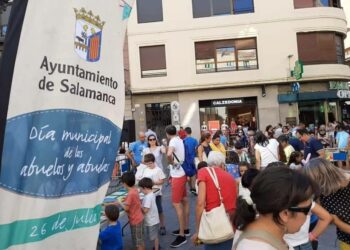 Jornada lúdica intergeneracional para celebrar el Día Municipal de los Abuelos y Abuelas