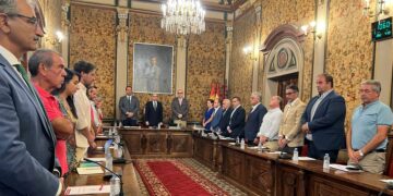 La Salina fija las dedicaciones exclusivas para ocho diputados y las retribuciones por asistencia a plenos y comisiones para la nueva legislatura