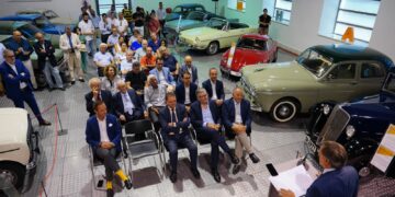 Recorrido por la historia del motor con la exposición de los 125 años de la marca Renault