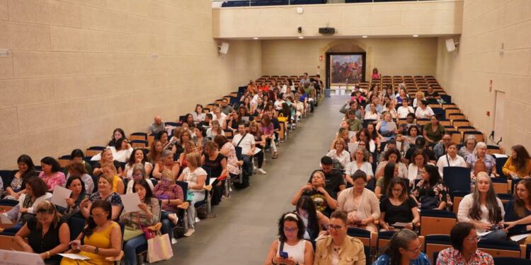 La UPSA recibe a 140 profesores de español para participar en el Máster Internacional
