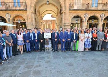 La Plaza Mayor homenajea y recuerda a Miguel Ángel Blanco y al resto de víctimas del terrorismo