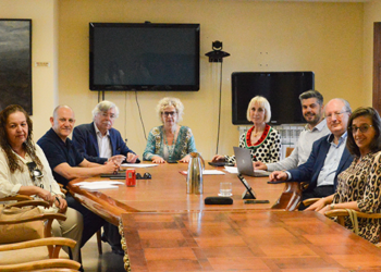 Roberto Martín y Alfonso Miranda reciben el premio ‘José Manuel Gómez Pérez’ a la excelencia académica