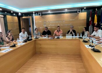 Carbajosa crea las concejalías de Bienestar Animal, Voluntariado y Bienes y Contratación y refuerza la de Mayores