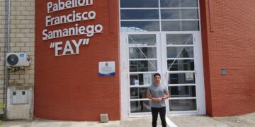 Santa Marta invertirá 40.000 euros en la renovación de las puertas del pabellón deportivo ‘Fay’