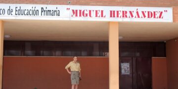 El Ayuntamiento de Santa Marta aprovecha el verano para reparar las cubiertas de cuatro edificios municipales