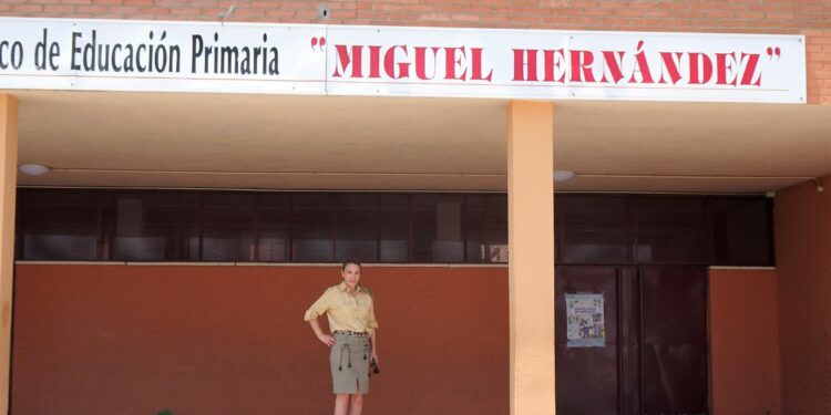 El Ayuntamiento de Santa Marta aprovecha el verano para reparar las cubiertas de cuatro edificios municipales