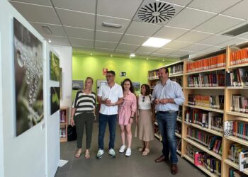 Villamayor disfruta de las ‘Noches de Cultura’ de Diputación con la exposición de fotos de Neli Martín, cine, teatro y música