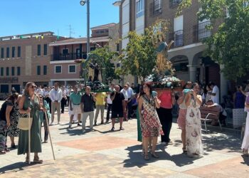 La procesión de San Roque centra el día grande de las fiestas de Carbajosa