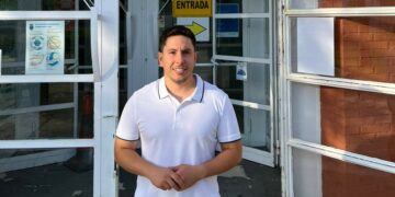 Santa Marta inicia la renovación de las puertas de las instalaciones deportivas del pabellón ‘Fay’