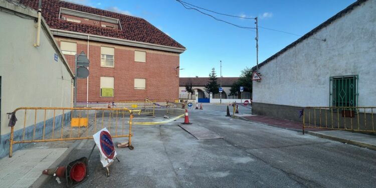 Aldeatejada invierte 93.000 euros en la renovación integral de la arteria principal del centro urbano