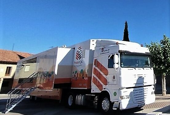 Monterrubio y Castellanos, primeras paradas del autobús del programa de autoprotección ciudadana ‘ProtecCyL’ en el alfoz