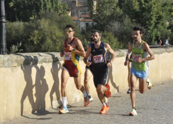 Carlos Gallego y Gema Martín se imponen en la Carrera Contra la Violencia de Género