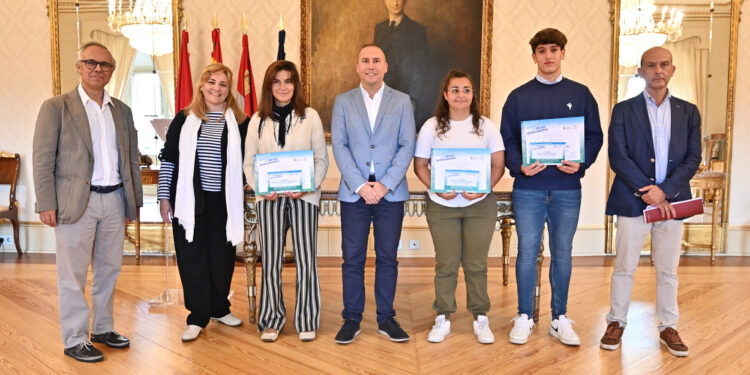 Bárbara Martín logra el primer premio en el Certamen de Dibujos Geolocalizados