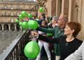 Suelta de globos para apoyar y visibilizar a los enfermos y sus familias en el Día Mundial del Alzheimer