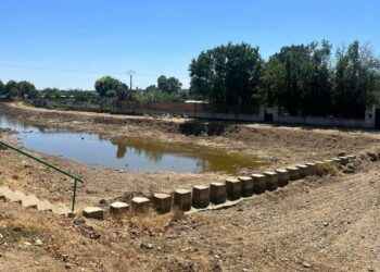 Las ayudas de la Diputación para la limpieza de cauces en tramos urbanos benefician este año a 65 municipios