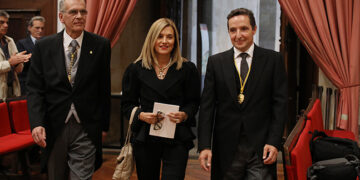 María Victoria Mateos ingresa en la Real Academia de Medicina de Salamanca